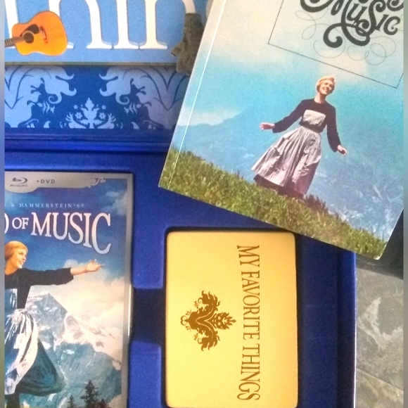 Sound of Music 🎶 45th Anniversary Collector Ltd Ed Blue Ray DVD Set w/Music Box - Picture 3 of 8